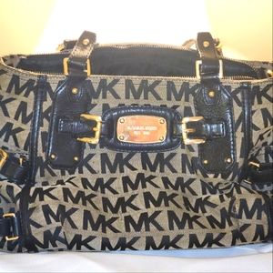 MK Purse Medium Size